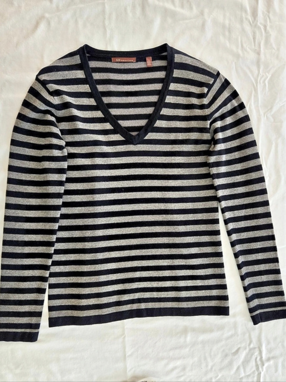 525 america Striped V-Neck Sweater in Black & Gray Large